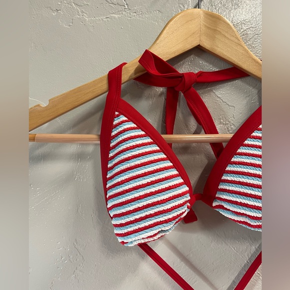 Wild Fable Women’s Pucker Contrast Binding Triangle Bikini Top XS (0-2) NWT Red - Picture 2 of 11